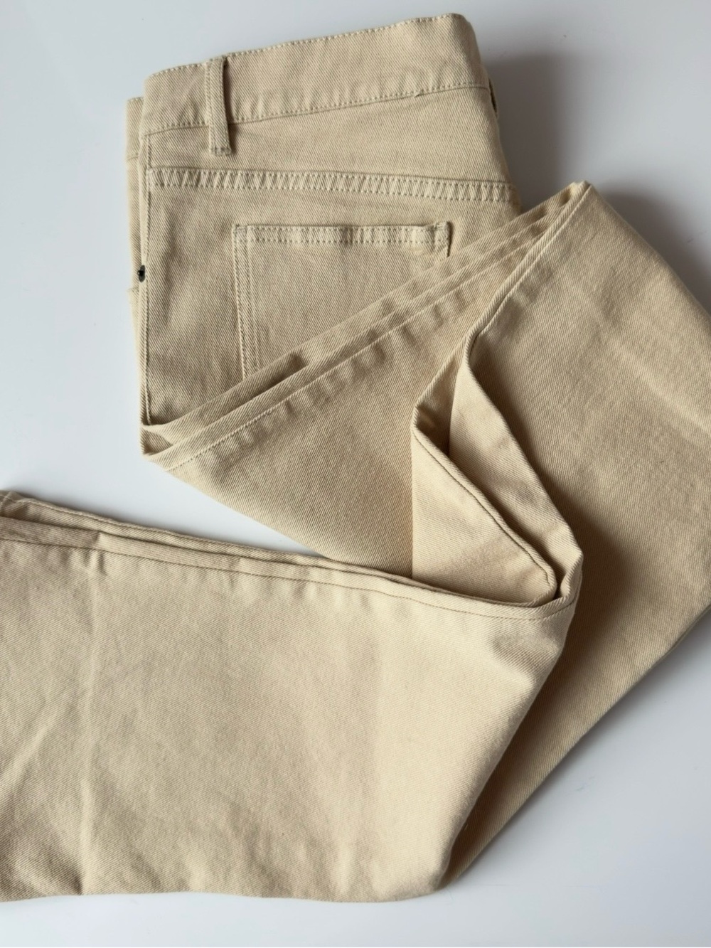 Valentino Jeans  NEW Mid-rise Slight Flare Leg Beige Italy cotton sz 10